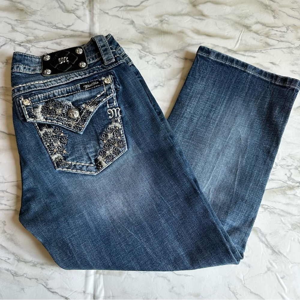 Miss Me Cuffed Capri Size 30